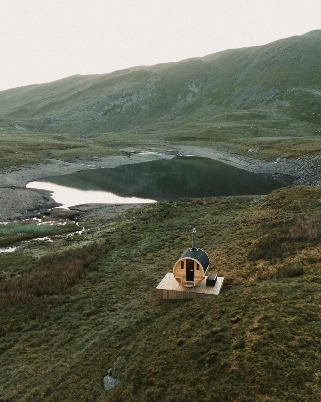 Barlwyd Glamping Hotel Blaenau Ffestiniog Ngoại thất bức ảnh